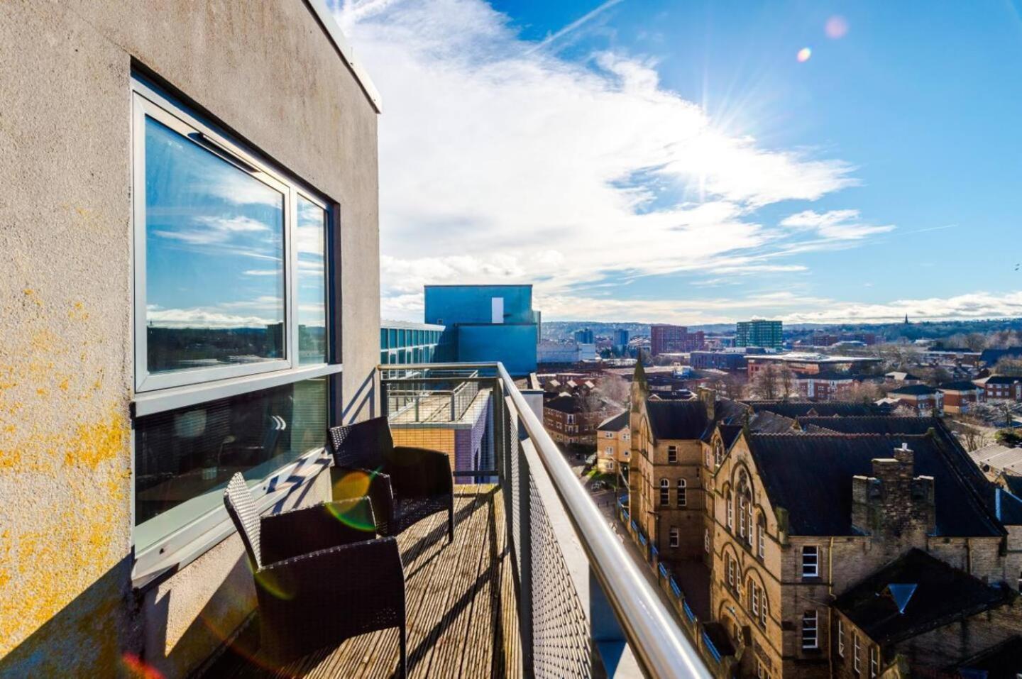 High-Spec Penthouse Central Free Parking Space Sheffield Dış mekan fotoğraf